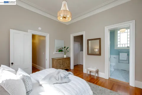 $2,495,000 | 1003 Morton Street, Alameda, CA 94501