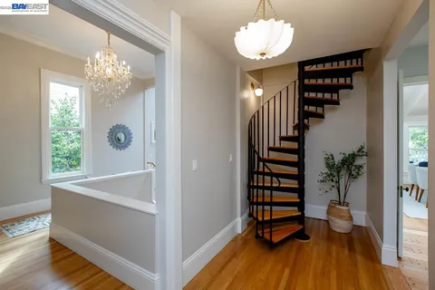 $2,495,000 | 1003 Morton Street, Alameda, CA 94501