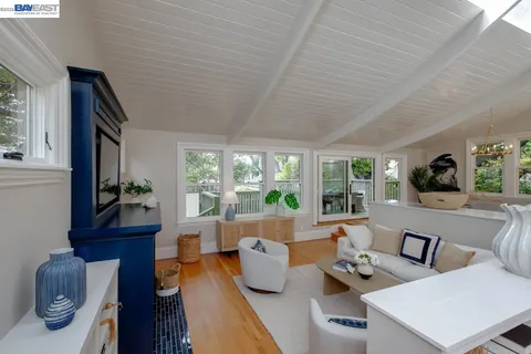 $2,495,000 | 1003 Morton Street, Alameda, CA 94501