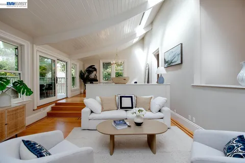 $2,495,000 | 1003 Morton Street, Alameda, CA 94501