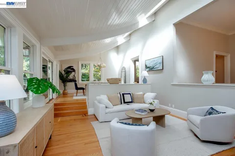 $2,495,000 | 1003 Morton Street, Alameda, CA 94501