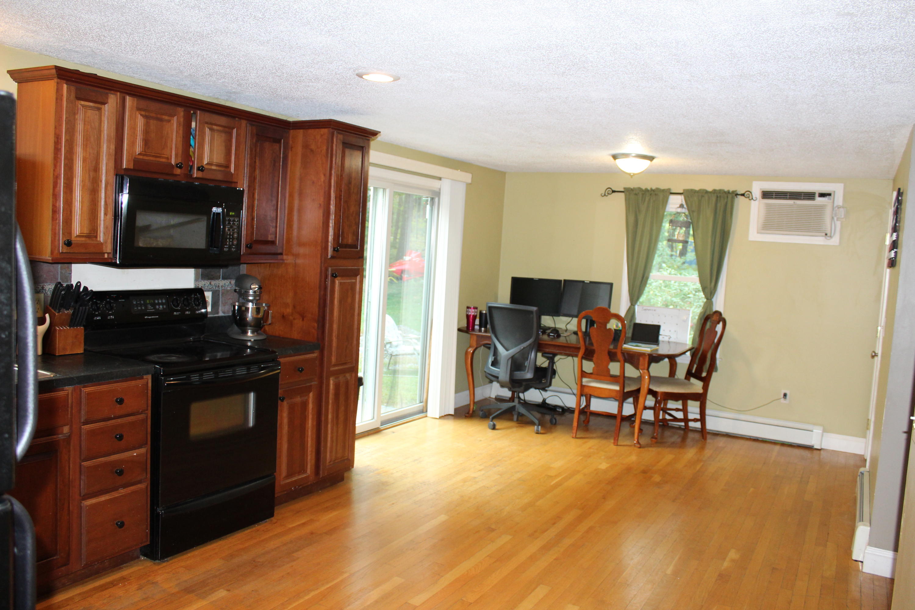 26 Ridgeway Circle North Waterboro, ME 04061 - Photo 5 of 41 IMG_0851