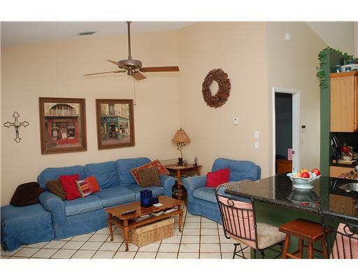 345 Sandalwood Lane Boca Raton, FL 33487 - Photo 5 of 17 Additional Photo