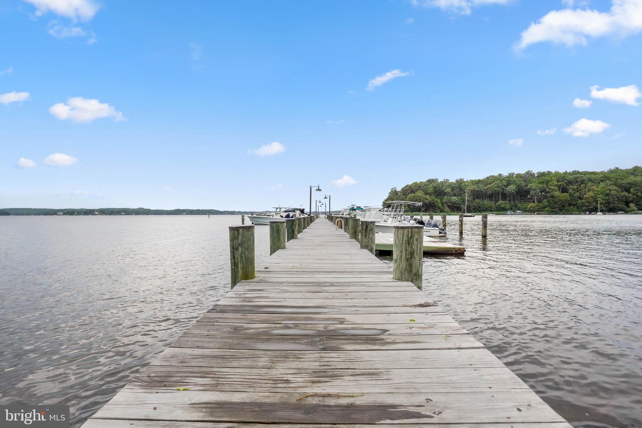 1220 Buckingham Road Arnold, MD 21012 - Photo 35 of 42 Rugby Hall pier