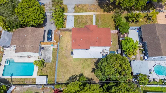 $520,000 | 330 North 70th Avenue, Hollywood, FL 33024