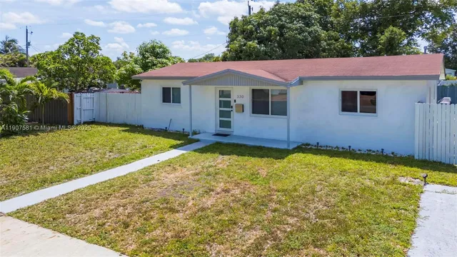 $520,000 | 330 North 70th Avenue, Hollywood, FL 33024