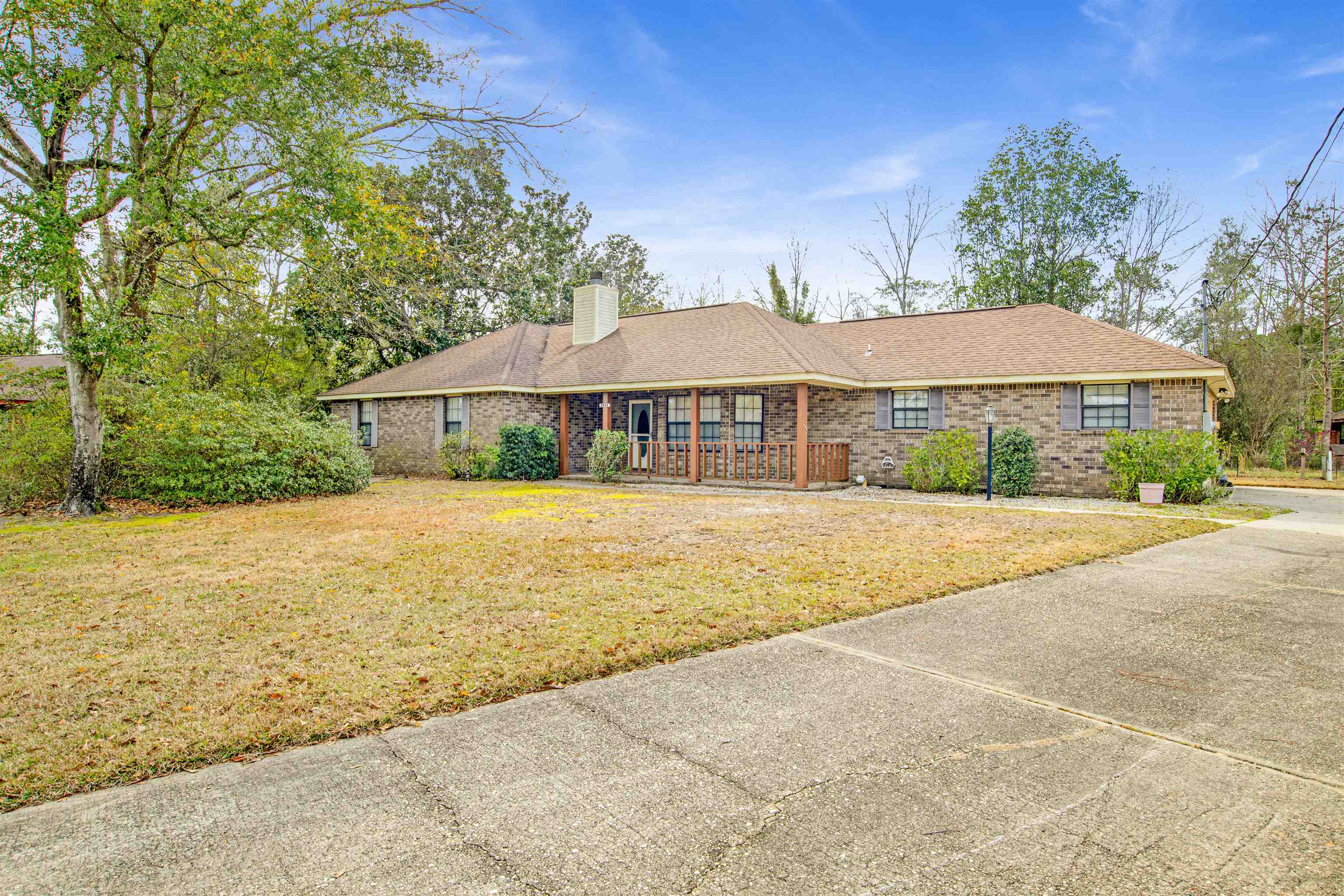 2822 Avenida Alberto Lillian, AL 36549 - Photo 2 of 31