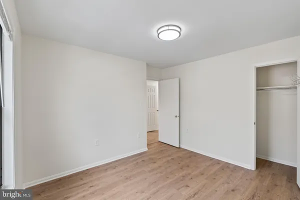 $3,600 | 5412 Wycklow Court, Alexandria, VA 22304