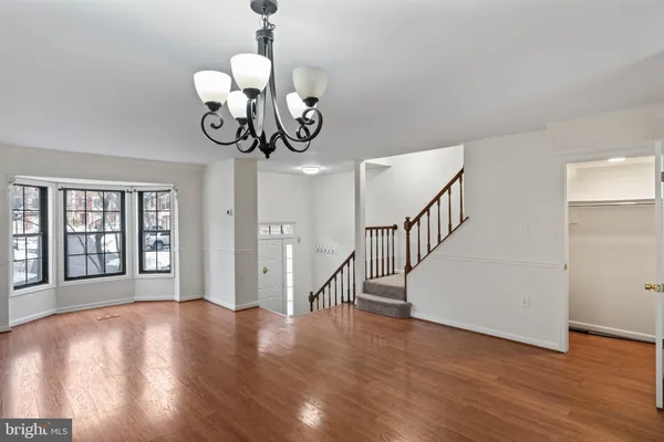 $3,600 | 5412 Wycklow Court, Alexandria, VA 22304