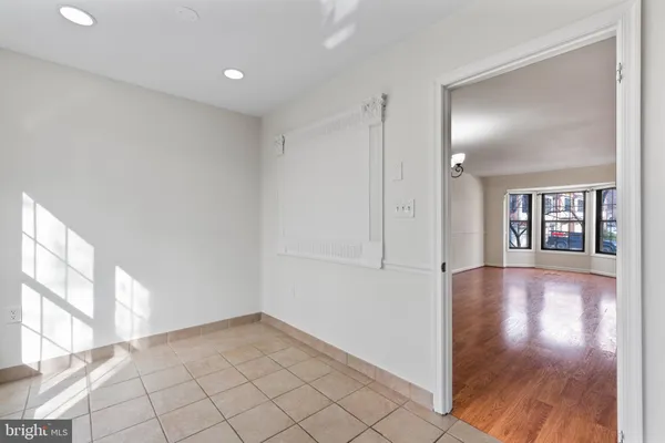 $3,600 | 5412 Wycklow Court, Alexandria, VA 22304