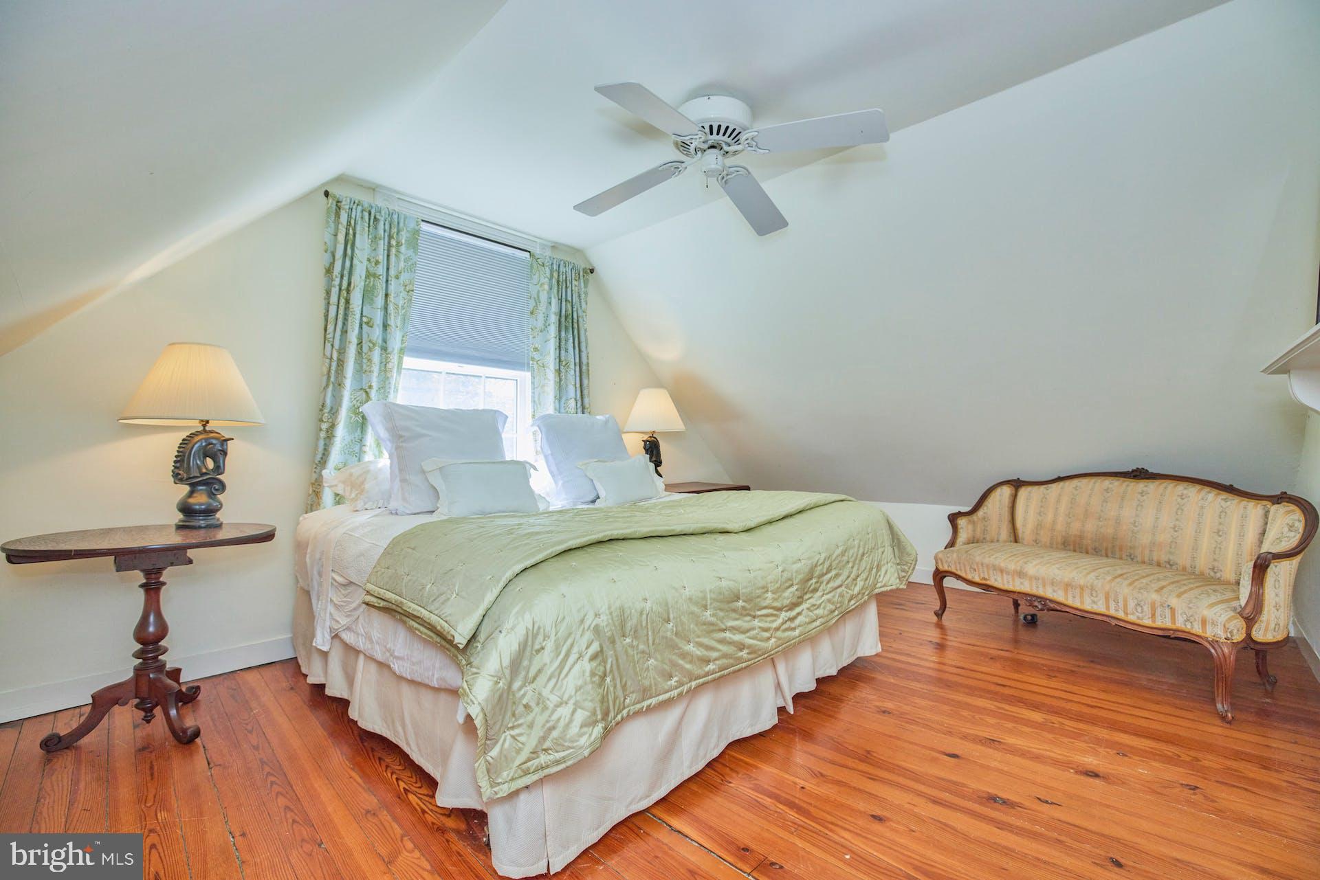 182 West Bay Front Road Lothian, MD 20711 - Photo 46 of 87 Bedroom 4