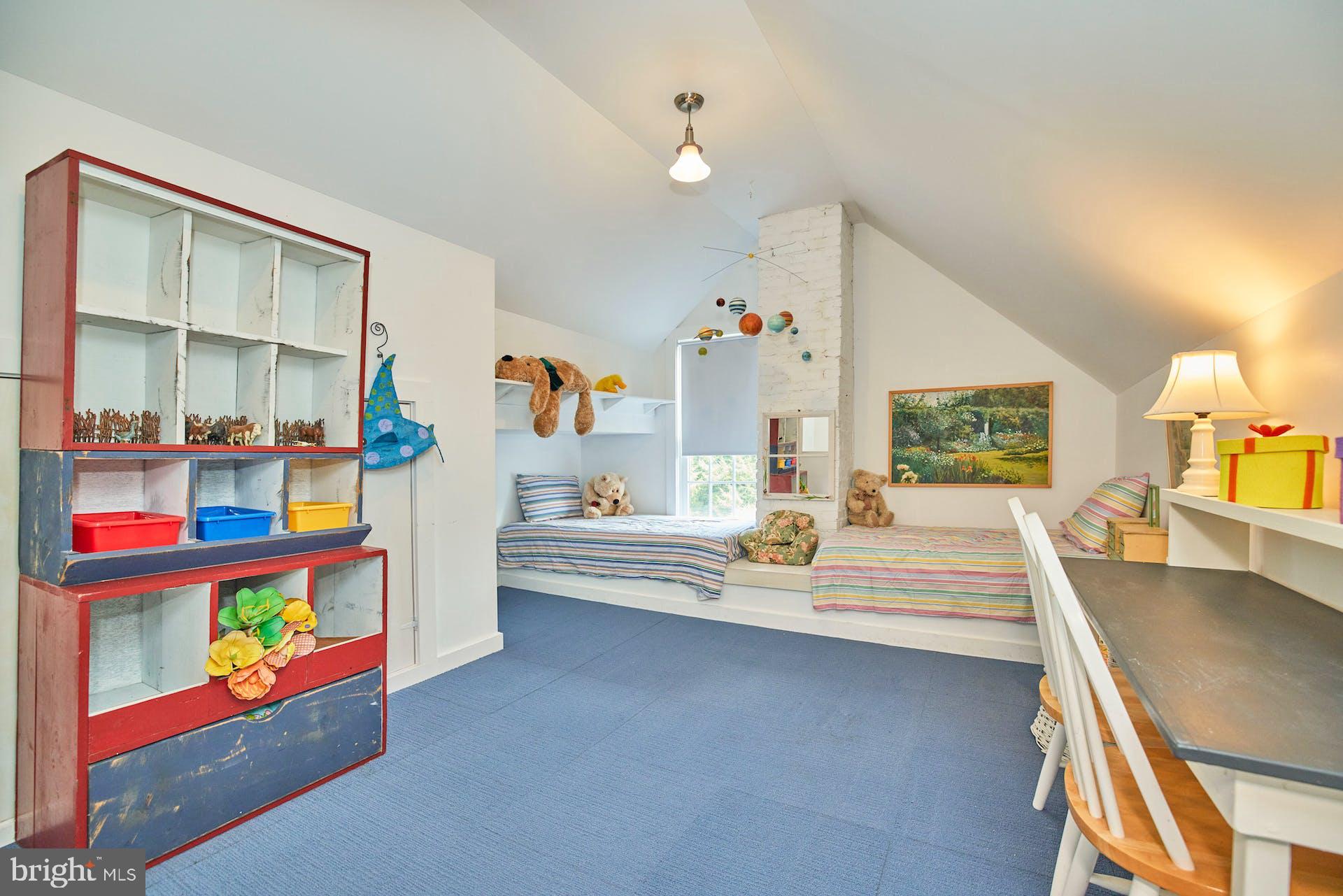 182 West Bay Front Road Lothian, MD 20711 - Photo 48 of 87 Amazing kids bedroom!