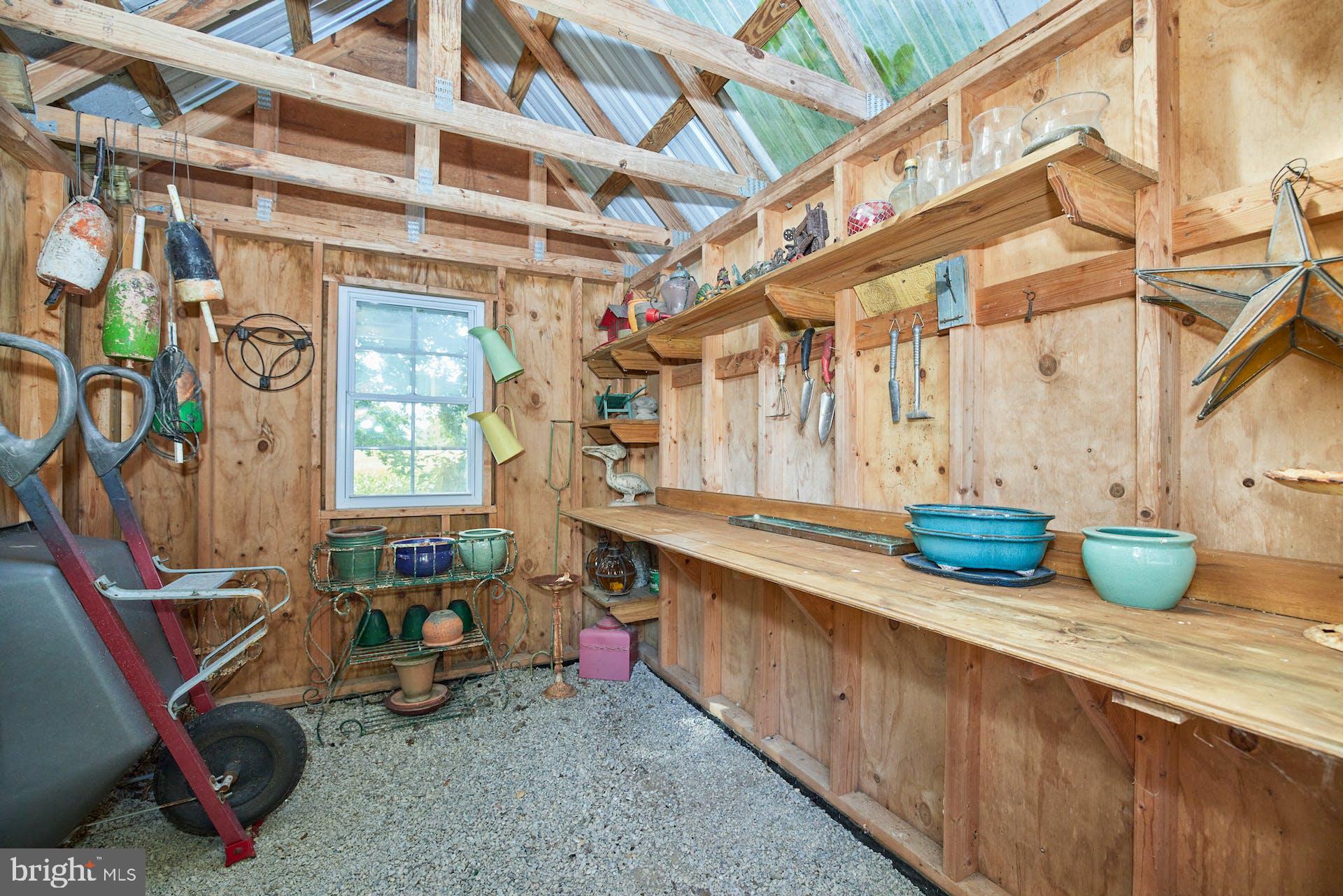 182 West Bay Front Road Lothian, MD 20711 - Photo 64 of 87 Inside of potting shed
