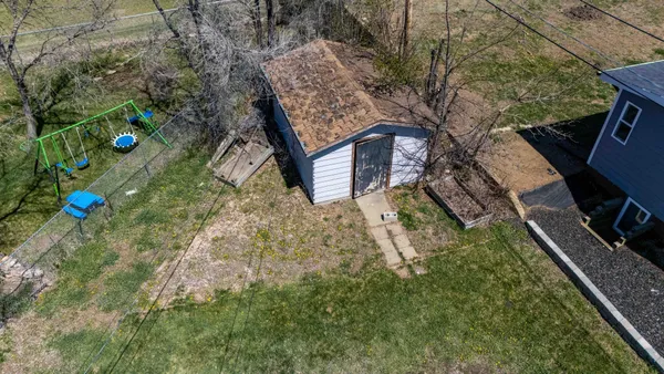 $1,000,000 | 11 6th Avenue West, Dickinson, ND 58601