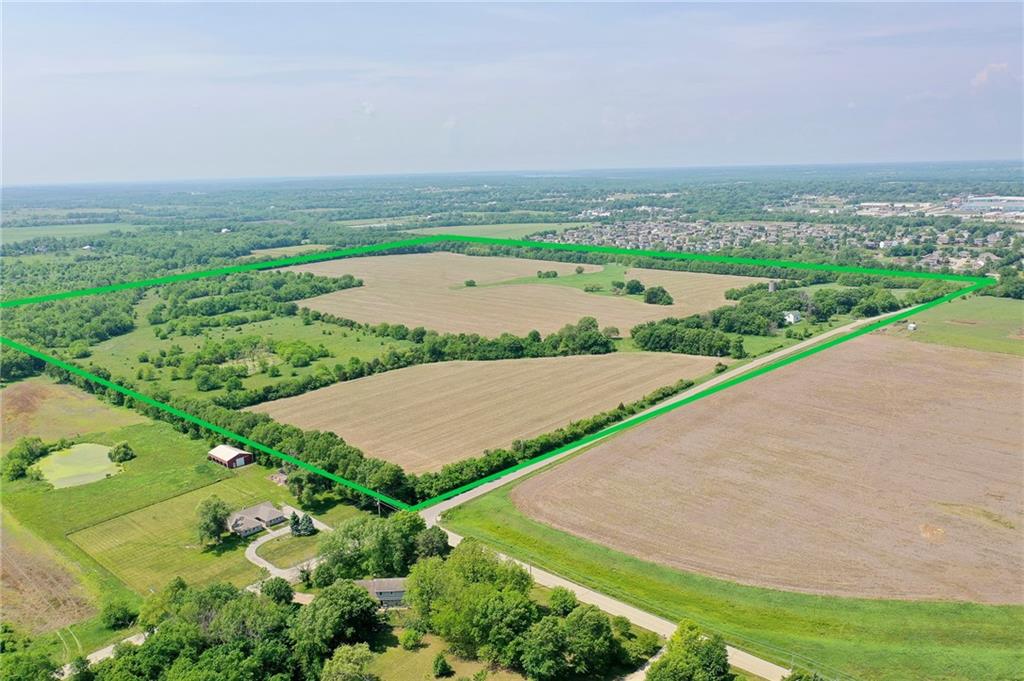 18721 West 207th Street Spring Hill, KS 66083 - Photo 6 of 21