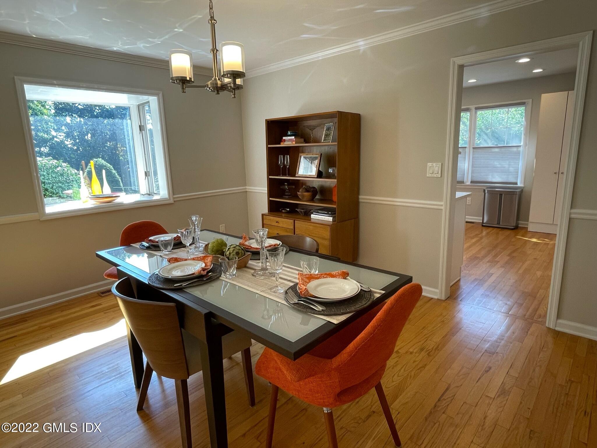 78 River Road, Unit 16 Cos Cob, CT 06807 - Photo 7 of 40 Dining room