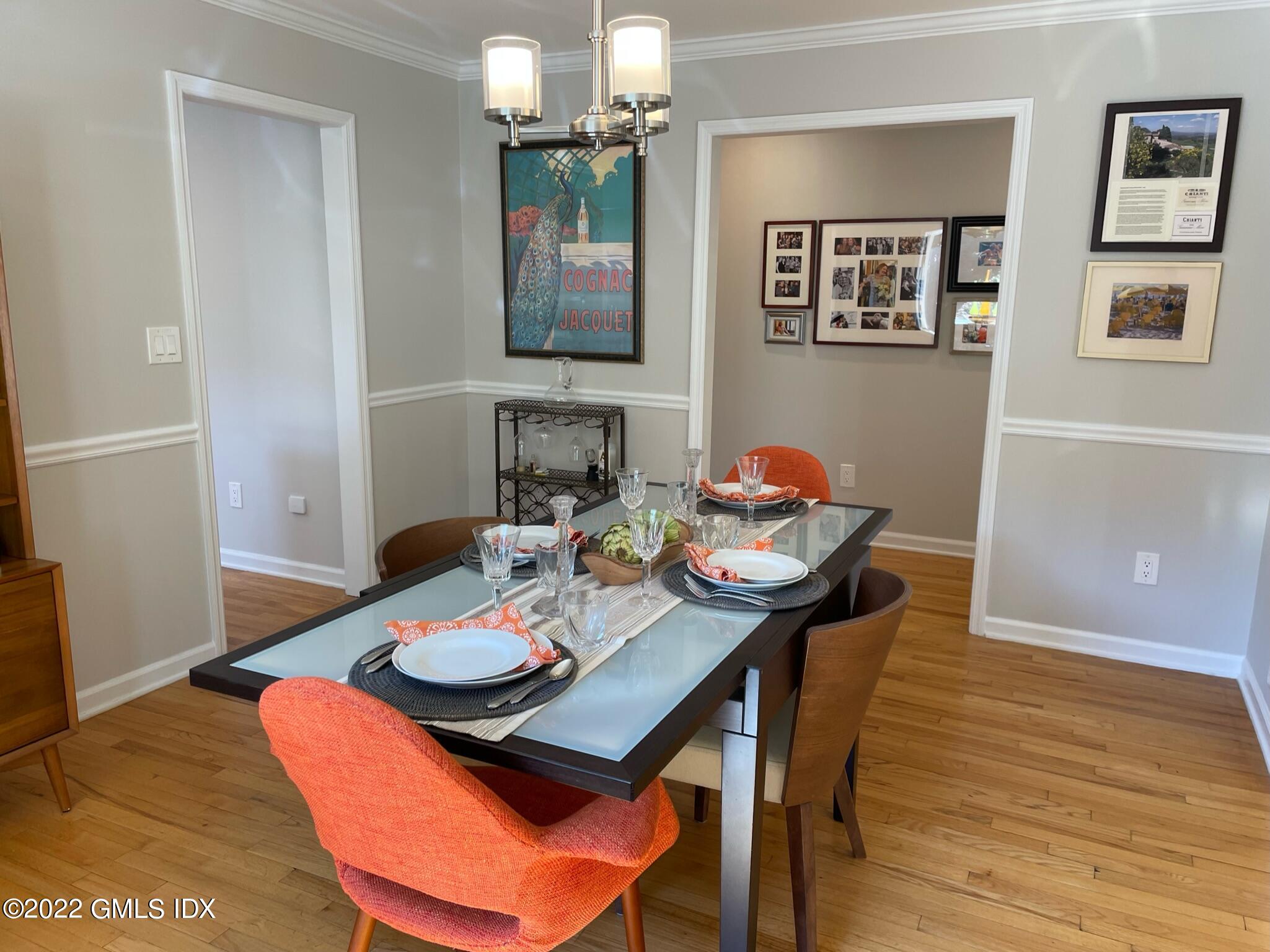 78 River Road, Unit 16 Cos Cob, CT 06807 - Photo 9 of 40 Dining room