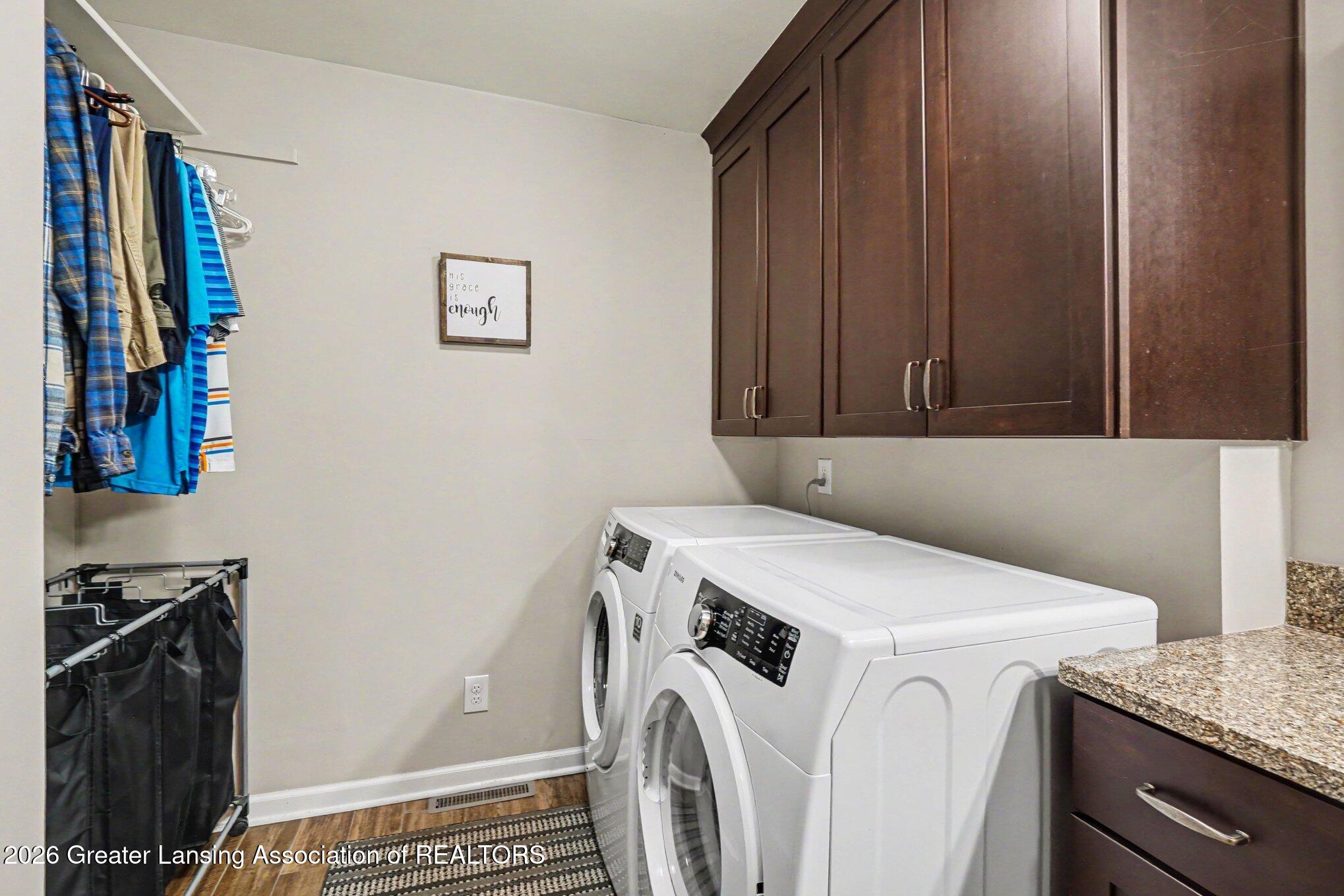 4125 Harper Road Mason, MI 48854 - Photo 28 of 51 028_file_8075