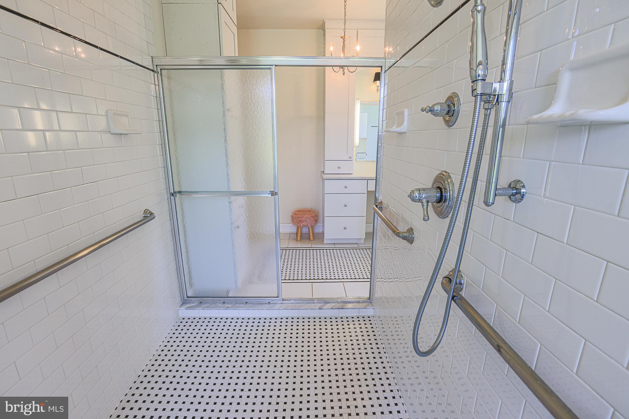 19020 Gunpowder Road Hampstead, MD 21074 - Photo 67 of 109 Primary shower