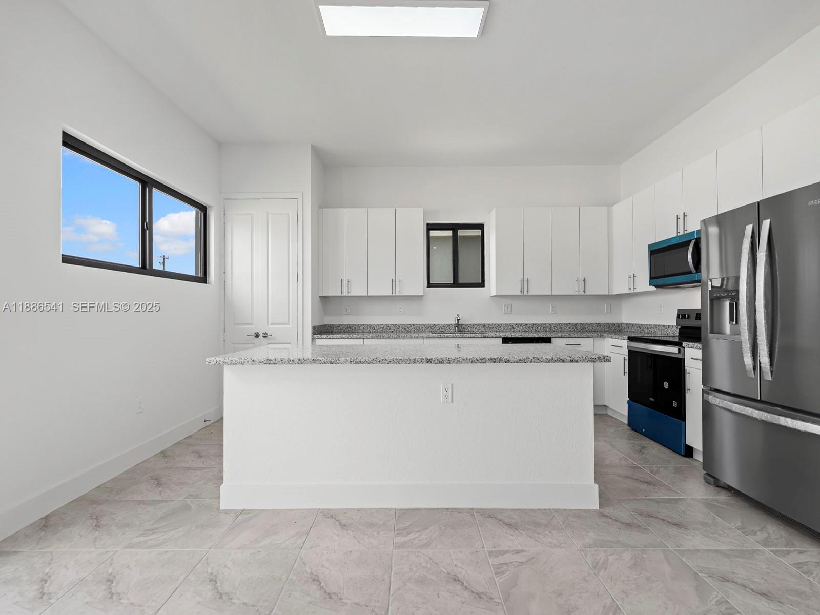 18911 Southwest 317th Terrace Homestead, FL 33030 - Photo 13 of 50