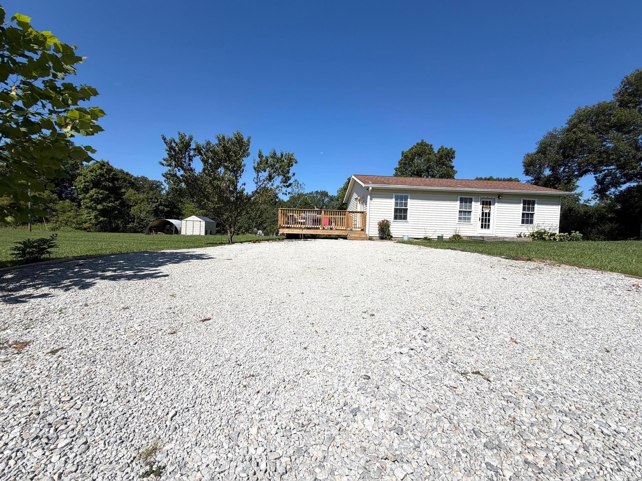 3313 Coveyville Road Bedford, IN 47421 - Photo 23 of 31 Gallery Image 23