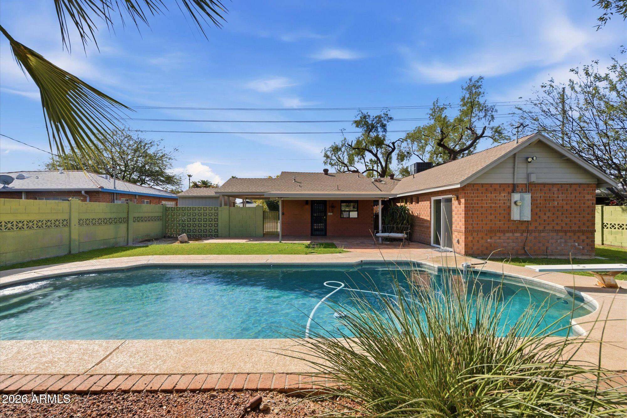 840 East Ocotillo Road Phoenix, AZ 85014 - Photo 24 of 32 Pool