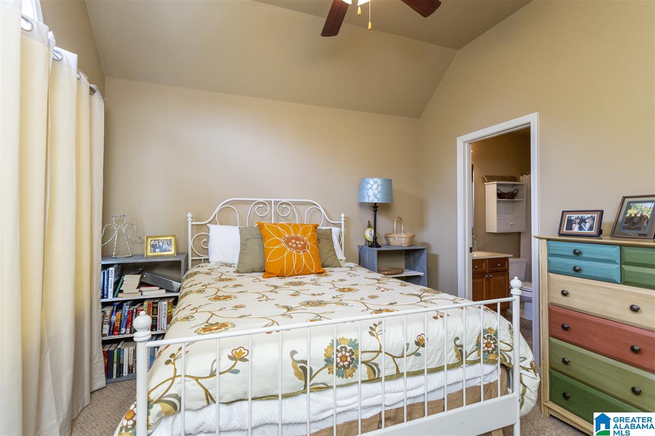 312 Calloway Lane Pelham, AL 35124 - Photo 33 of 38