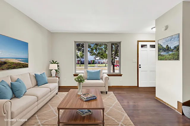 $219,900 | 9851 Beloit Road, Milwaukee, WI 53228