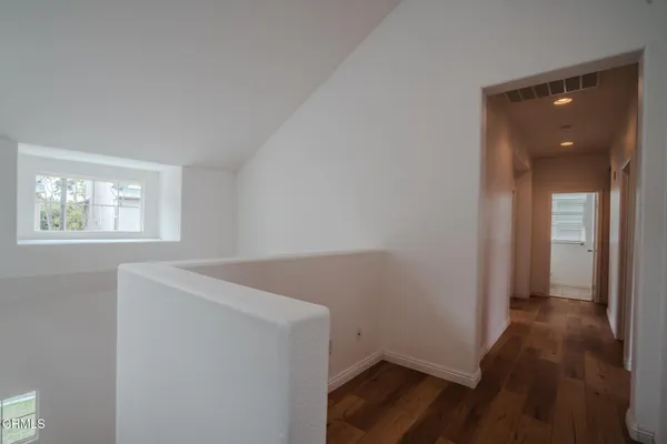an entryway and a window in a room