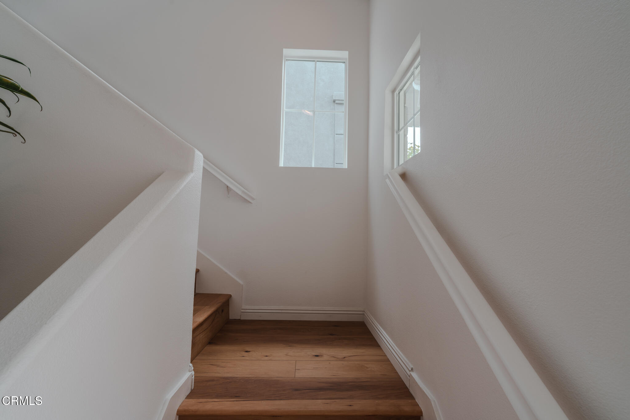 525 Shell Harbor Lane Port Hueneme, CA 93041 - Photo 8 of 47 a view of entryway