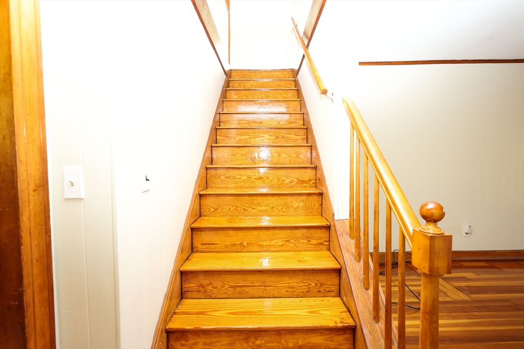 354 Pond Street, Unit 354 Braintree, MA 02184 - Photo 12 of 30 a view of entryway
