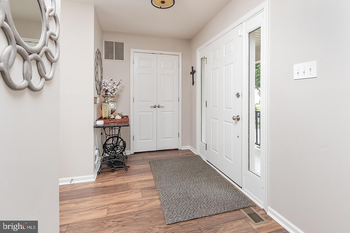 12 Raintree Drive Sicklerville, NJ 08081 - Photo 4 of 35