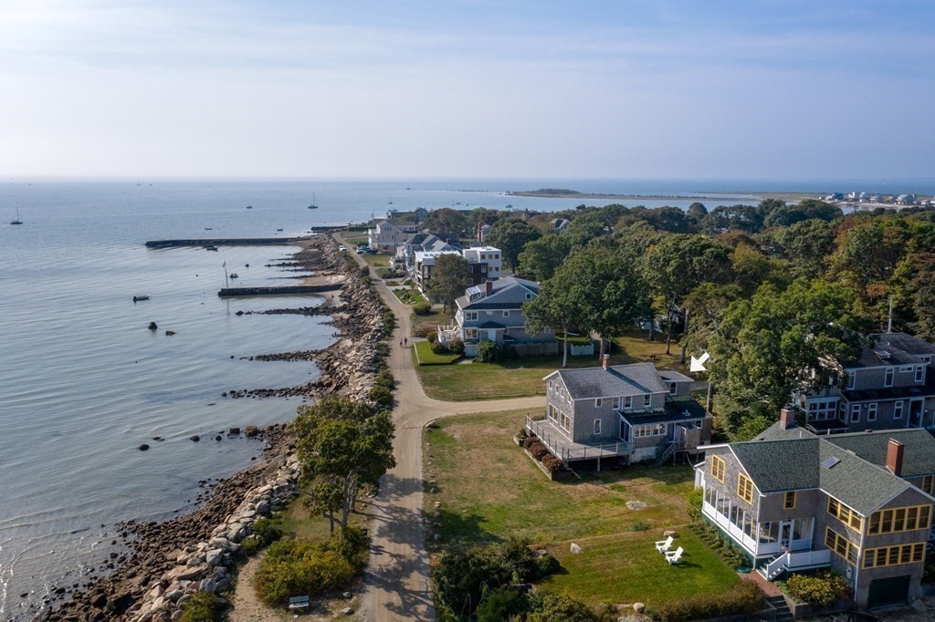17 Pine Road Mattapoisett, MA 02739 - Photo 1 of 36 Gallery Image 1