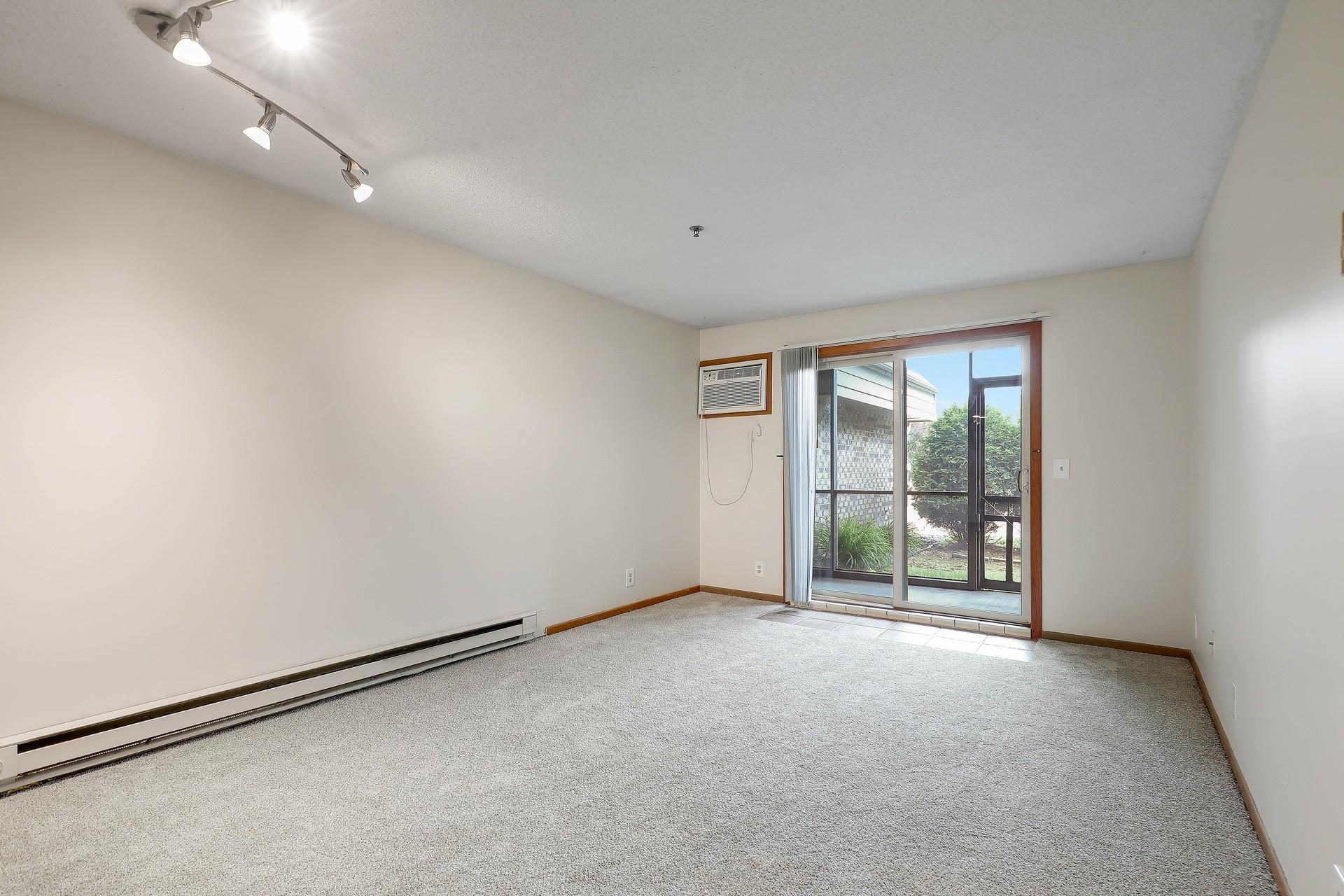 2150 Ridge Drive, Unit 14 St. Louis Park, MN 55416 - Photo 3 of 37