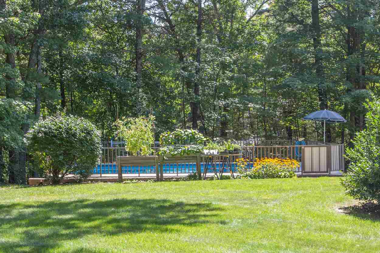 8 Lawson Farm Road Londonderry, NH 03053 - Photo 22 of 31