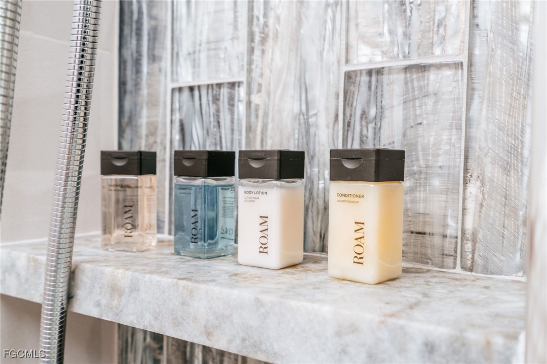 17 Bluebill Avenue, Unit 903 Naples, FL 34108 - Photo 16 of 33