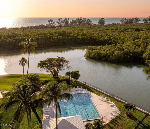 $17,250 | 17 Bluebill Avenue, Unit 903, Naples, FL 34108