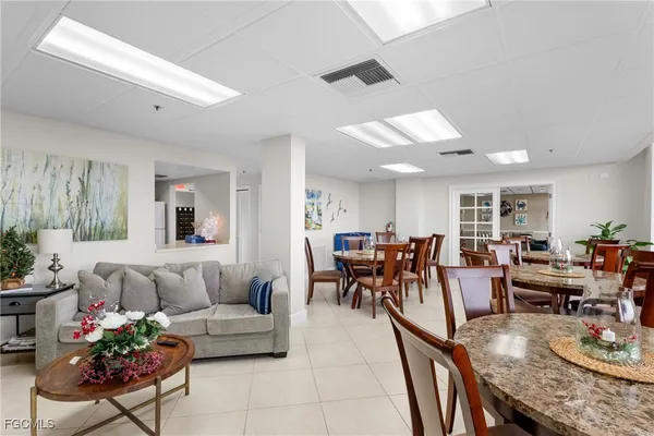 $17,250 | 17 Bluebill Avenue, Unit 903, Naples, FL 34108