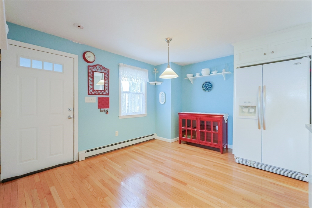 20-22 Chapin Street Milford, MA 01757 - Photo 5 of 40