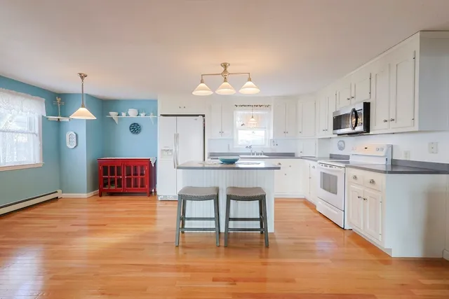 $799,900 | 20-22 Chapin Street, Milford, MA 01757