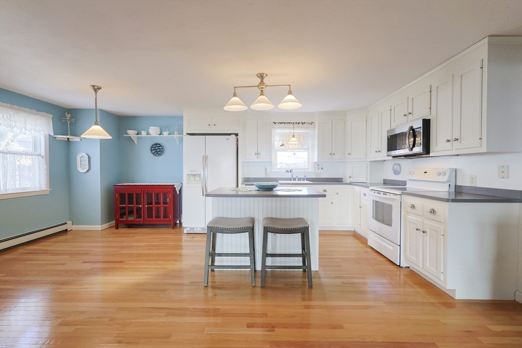 20-22 Chapin Street Milford, MA 01757 - Photo 9 of 40