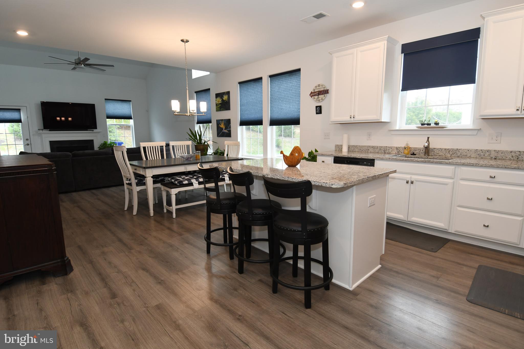 84 Bridge Boulevard Mount Holly, NJ 08060 - Photo 7 of 38