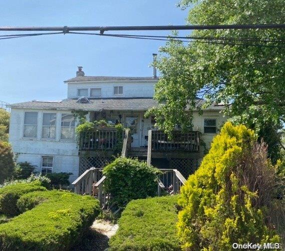 a view of balcony with plants