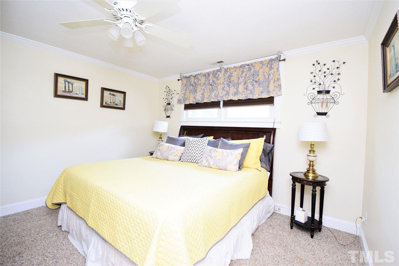 33 Blue Pond Road Clayton, NC 27520 - Photo 17 of 30 Gallery Image 17