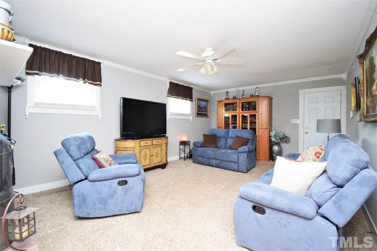 33 Blue Pond Road Clayton, NC 27520 - Photo 18 of 30 Gallery Image 18