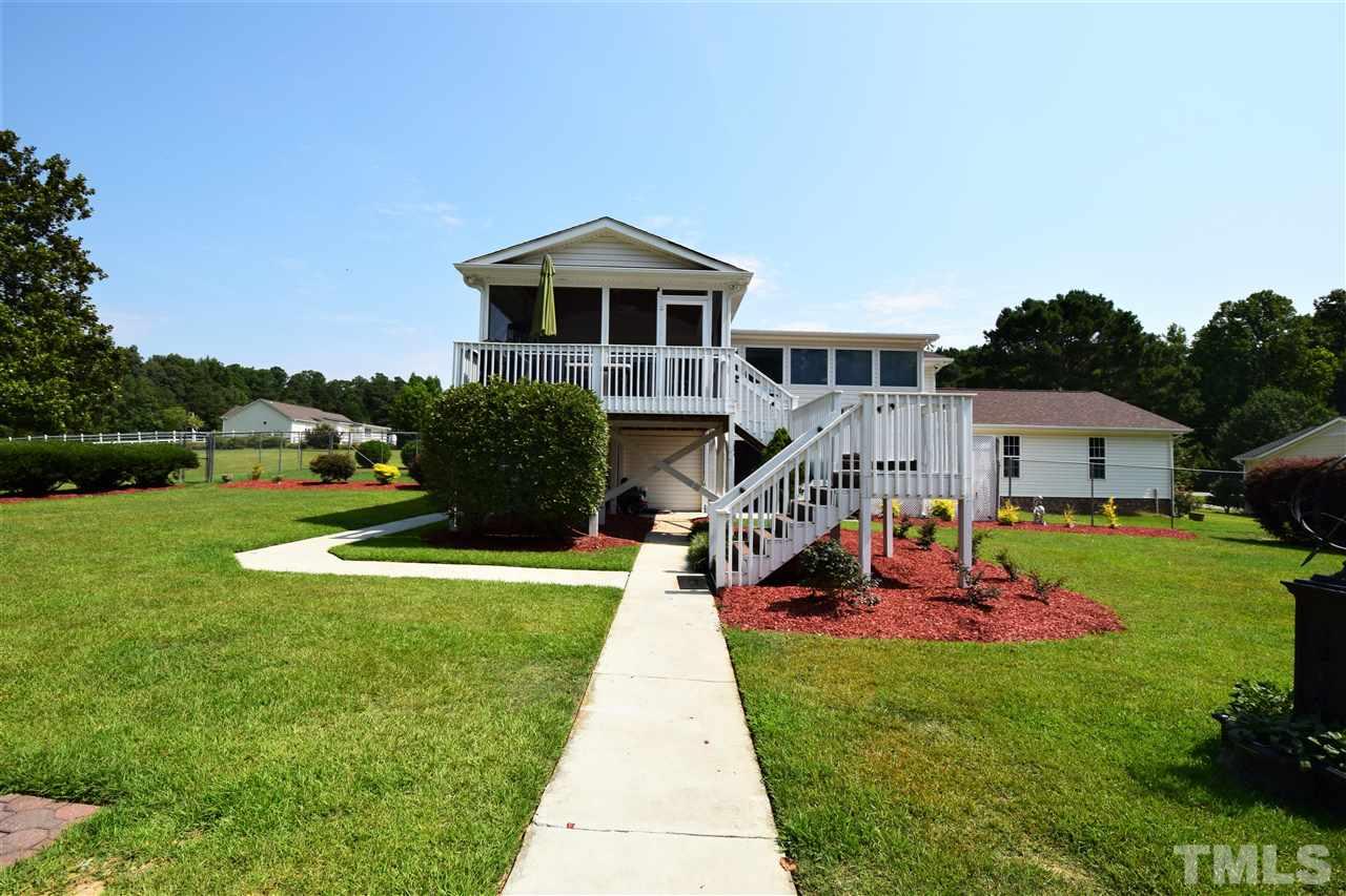33 Blue Pond Road Clayton, NC 27520 - Photo 3 of 30 Gallery Image 3
