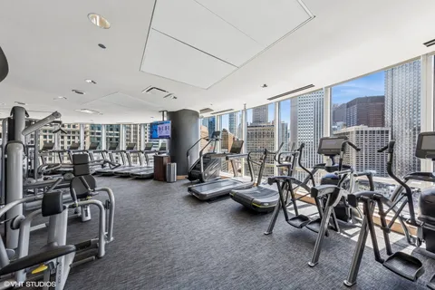 $999,000 | 401 North Wabash Avenue, Unit 63D, Chicago, IL 60611