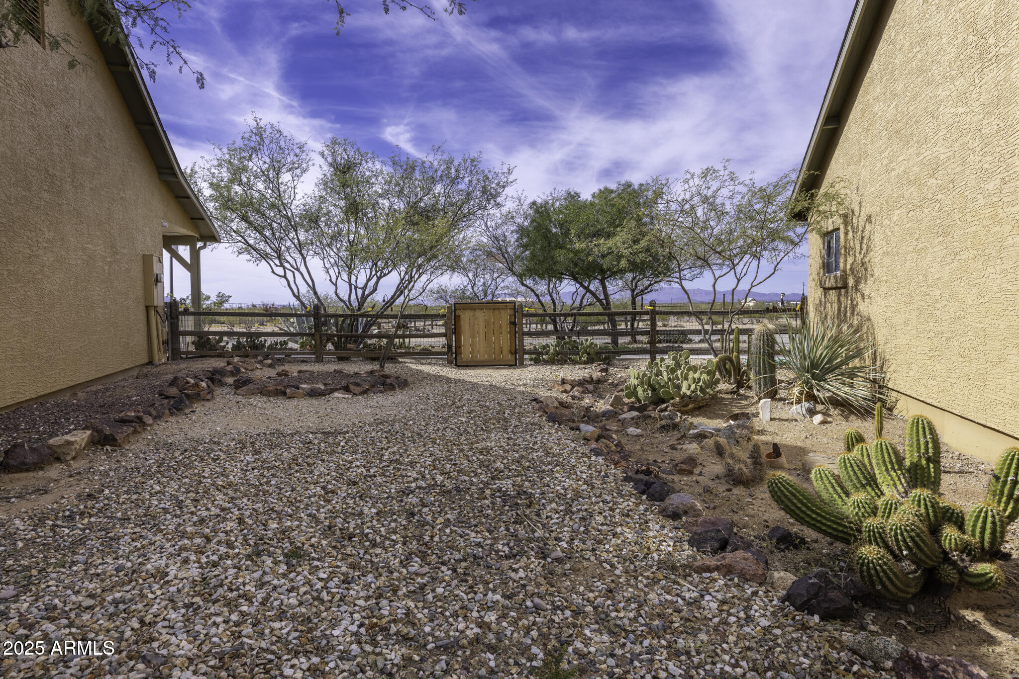 52019 Forepaugh Peak Road Wickenburg, AZ 85390 - Photo 22 of 37 320A5298-HDR