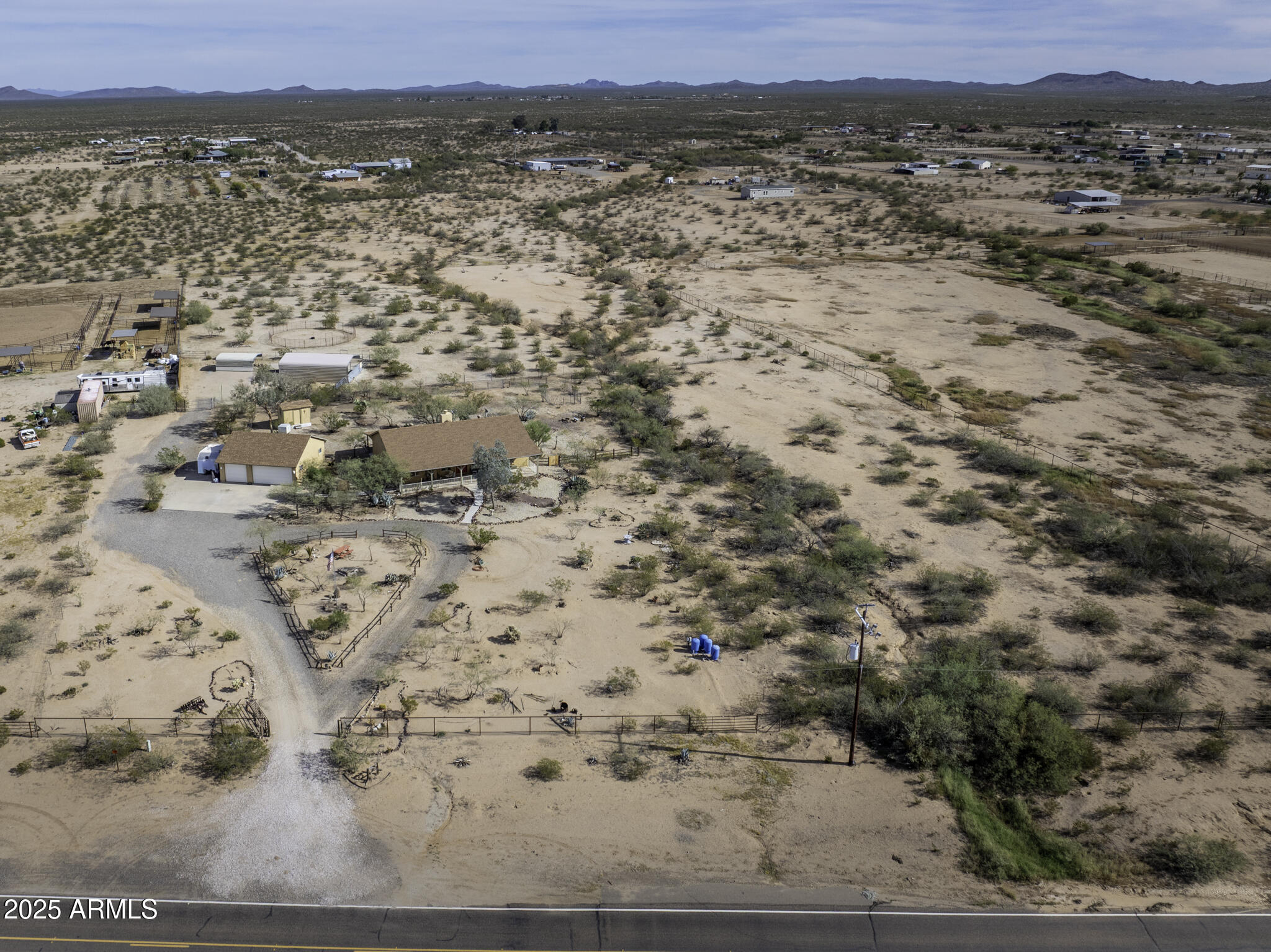 52019 Forepaugh Peak Road Wickenburg, AZ 85390 - Photo 27 of 37 DJI_20251103134559_0381_D-HDR