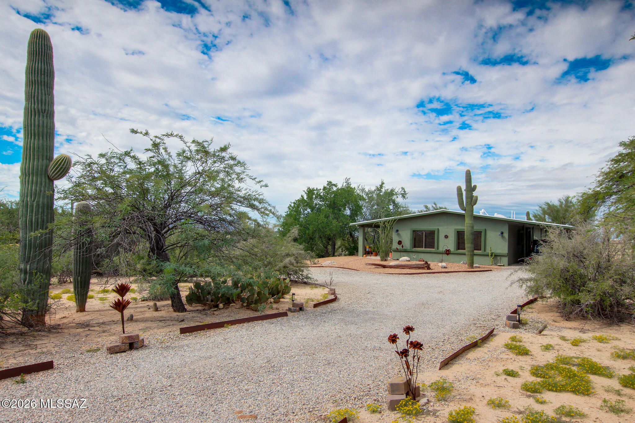11163 North Sandra Road Tucson, AZ 85742 - Photo 3 of 50 Photo-3411